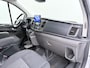 Ford Transit Custom 300 2.0TDCI 130PK Dubbele Cabine L2H1 Trekhaak Navi Camera Airco Cruise Control Pdc Trend DC Schuifdeur Betonplex Vloer Wandbetimmering Bott Inbouwkast Lane Assist 2.800KG Trekgewicht 1e Eigenaar