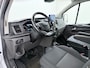 Ford Transit Custom 300 2.0TDCI 130PK Dubbele Cabine L2H1 Trekhaak Navi Camera Airco Cruise Control Pdc Trend DC Schuifdeur Betonplex Vloer Wandbetimmering Bott Inbouwkast Lane Assist 2.800KG Trekgewicht 1e Eigenaar