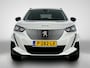 Peugeot e-2008 EV Allure Pack 50 kWh 136pk Automaat | 1ste Eigenaar | Navigatie | Climate Control | Adaptieve Cruise Control | Camera | 17"LMV | LED | Apple Carplay/Android Auto |