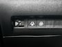 Peugeot e-2008 EV Allure Pack 50 kWh 136pk Automaat | 1ste Eigenaar | Navigatie | Climate Control | Adaptieve Cruise Control | Camera | 17"LMV | LED | Apple Carplay/Android Auto |