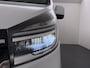 Renault Trafic 2.0 dCi 120 T29 L2H1 Dubbele Cabine Trekhaak Camera Navi Ecc Cruise Control Pdc DAB Business Euro 6 Betonplex Vloer Wandbetimmering Regen-Lichtsensor 2.000kg Trekgewicht 1e Eigenaar 5-Persoons