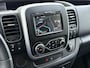Renault Trafic 2.0 dCi 120 T29 L2H1 Dubbele Cabine Trekhaak Camera Navi Ecc Cruise Control Pdc DAB Business Euro 6 Betonplex Vloer Wandbetimmering Regen-Lichtsensor 2.000kg Trekgewicht 1e Eigenaar 5-Persoons
