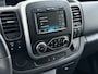 Renault Trafic 2.0 dCi 120 T29 L2H1 Dubbele Cabine Trekhaak Camera Navi Ecc Cruise Control Pdc DAB Business Euro 6 Betonplex Vloer Wandbetimmering Regen-Lichtsensor 2.000kg Trekgewicht 1e Eigenaar 5-Persoons