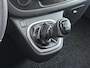 Renault Trafic 2.0 dCi 120 T29 L2H1 Dubbele Cabine Trekhaak Camera Navi Ecc Cruise Control Pdc DAB Business Euro 6 Betonplex Vloer Wandbetimmering Regen-Lichtsensor 2.000kg Trekgewicht 1e Eigenaar 5-Persoons