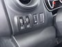 Renault Trafic 2.0 dCi 120 T29 L2H1 Dubbele Cabine Trekhaak Camera Navi Ecc Cruise Control Pdc DAB Business Euro 6 Betonplex Vloer Wandbetimmering Regen-Lichtsensor 2.000kg Trekgewicht 1e Eigenaar 5-Persoons