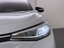 Volkswagen ID.4 First 82kWh SOH 90% Warmtepomp Trekhaak Camera Adap.Cruise Apple Carplay Android Auto Stuur+Stoelverwarming Navi Ecc Pdc Lmv 20" Led Wifi Voorruitverwarming DAB Isofix Verkeersbord detectie 1.000KG Trekgewicht 1e Eigenaar Dealeronderhouden