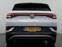 Volkswagen ID.4 First 82kWh SOH 90% Warmtepomp Trekhaak Camera Adap.Cruise Apple Carplay Android Auto Stuur+Stoelverwarming Navi Ecc Pdc Lmv 20" Led Wifi Voorruitverwarming DAB Isofix Verkeersbord detectie 1.000KG Trekgewicht 1e Eigenaar Dealeronderhouden
