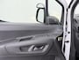 Peugeot Partner 1.5 HDI 102PK Trekhaak Apple Carplay Android Auto Euro 6 Navi* Airco Cruise Control Premium Schuifdeur Betonplex Vloer Bott-Inbouwkast Tussenwand 1e Eigenaar 1.000 Trekgewicht Origineel Nederlandse Auto