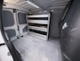 Peugeot Partner 1.5 HDI 102PK Trekhaak Apple Carplay Android Auto Euro 6 Navi* Airco Cruise Control Premium Schuifdeur Betonplex Vloer Bott-Inbouwkast Tussenwand 1e Eigenaar 1.000 Trekgewicht Origineel Nederlandse Auto