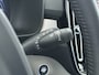 Volvo XC40 T5 262PK Autom. Plugin-Hybrid Leder Trekhaak Harman&Kardon® Navi Ecc Camera Apple Carplay Android Auto Pdc Recharge Business Pro Elek.Achterklep Lmv Led Isofix DAB Lane Keeping Cross Traffic Alert BLIS Road Sign Info 1.800KG Trekvermogen 1e Eigenaar