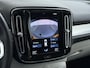 Volvo XC40 T5 262PK Autom. Plugin-Hybrid Leder Trekhaak Harman&Kardon® Navi Ecc Camera Apple Carplay Android Auto Pdc Recharge Business Pro Elek.Achterklep Lmv Led Isofix DAB Lane Keeping Cross Traffic Alert BLIS Road Sign Info 1.800KG Trekvermogen 1e Eigenaar