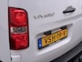 Opel Vivaro 2.0CDTI 145PK Autom. L2H1 Trekhaak Apple Carplay Android Auto Airco Cruise Control Navi* Pdc Edition Euro 6 Schuifdeur Wandbetimmering Regen-Lichtsensor 2.500KG Trekgewicht 1e Eigenaar Origineel Nederlandse Bus