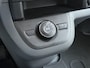Opel Vivaro 2.0CDTI 145PK Autom. L2H1 Trekhaak Apple Carplay Android Auto Airco Cruise Control Navi* Pdc Edition Euro 6 Schuifdeur Wandbetimmering Regen-Lichtsensor 2.500KG Trekgewicht 1e Eigenaar Origineel Nederlandse Bus