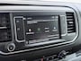 Opel Vivaro 2.0CDTI 145PK Autom. L2H1 Trekhaak Apple Carplay Android Auto Airco Cruise Control Navi* Pdc Edition Euro 6 Schuifdeur Wandbetimmering Regen-Lichtsensor 2.500KG Trekgewicht 1e Eigenaar Origineel Nederlandse Bus