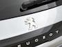 Peugeot 208 1.2 GT 100pk Automaat | Navigatie | Climate Control | Cruise Control | Camera | 17"LMV | Dodehoekdetectie | LED | Apple Carplay/Android Auto |