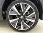 Peugeot 208 1.2 GT 100pk Automaat | Navigatie | Climate Control | Cruise Control | Camera | 17"LMV | Dodehoekdetectie | LED | Apple Carplay/Android Auto |
