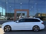 BMW 3-Serie Touring 320i M Sport Edition | Pano | Harman / Kardon | Leder | Head-Up | Achteruitrijcamera |