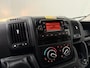Opel Movano 140PK Bakwagen+Laadklep | Zijdeur | Dakspoiler | Airco | Camera | Cruise | 3-Zits
