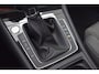 Volkswagen Golf Variant 1.4 TSI R-LINE PANORAMADAK / VIRTUAL / CAMERA / 19INCH / CARPLAY / SFEERVERLICHTING / AFN. TREKHAAK