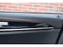 BMW 5-Serie 530e xDrive M-SPORT PANORAMADAK / M-SPORTSTOELEN / 4 WIELSTURING / HUD / TREKHAAK / HARMAN-KARDON / LEER / CAMERA