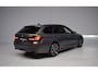 BMW 5-Serie 530e xDrive M-SPORT PANORAMADAK / M-SPORTSTOELEN / HUD / TREKHAAK / HARMAN-KARDON / LEER / CAMERA