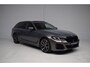 BMW 5-Serie 530e xDrive M-SPORT PANORAMADAK / M-SPORTSTOELEN / 4 WIELSTURING / HUD / TREKHAAK / HARMAN-KARDON / LEER / CAMERA