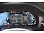BMW 5-Serie 530e xDrive M-SPORT PANORAMADAK / M-SPORTSTOELEN / 4 WIELSTURING / HUD / TREKHAAK / HARMAN-KARDON / LEER / CAMERA