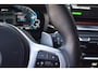 BMW 5-Serie 530e xDrive M-SPORT PANORAMADAK / M-SPORTSTOELEN / 4 WIELSTURING / HUD / TREKHAAK / HARMAN-KARDON / LEER / CAMERA