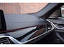 BMW 5-Serie 530e xDrive M-SPORT PANORAMADAK / M-SPORTSTOELEN / 4 WIELSTURING / HUD / TREKHAAK / HARMAN-KARDON / LEER / CAMERA