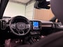 Volvo XC40 Recharge Plus | 97% SoH | All Season banden | Adaptieve Cruise Control | Stoel en Stuurwielverwarming | 19 inch | Parkeercamera | Pilot Assist | BLIS Dode Hoek Detectie | Textiel City Canvas bekleding | Zitting verlenging voorstoelen | Google Infotainment | Keyless Drive | Parkeersensoren voor+achter | Warmtepomp | Privacy Glass | Elektrisch bedienbare achterklep | DAB Radio | Apple Carplay/Android Auto | Alarm Klasse III | Draadloos telefoon opladen | Volvo On Call met mobiele App functie | Onyx Black Metallic |