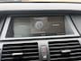 BMW X5 xDrive48i High V8 Executive Leer,Schuifdeur,20Inch,Navi,Cruise Trekhaak Bj 2007 355pk Speciale kleur folie