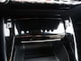Peugeot 208 GT HYBRID 145pk e-DCS6 automaat, Rijklaarprijs, Camera voor en achter Adaptieve cruise control Keyless entry & start