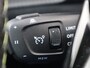Peugeot 208 GT HYBRID 145pk e-DCS6 automaat, Rijklaarprijs, Camera voor en achter Adaptieve cruise control Keyless entry & start