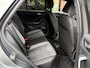 Volkswagen T-Roc 1.5 TSI 150pk DSG R-Line | Camera | Keyless | Elek. Achterklep | Dode hoek | Rijklaar incl. 1 jaar Bovag garantie