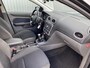 Ford Focus Wagon 1.6-16V Futura A/C, CC, Voorruitvw, LM, Trekh, nw. APK – Inruil Mogelijk –