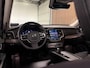 Volvo XC90 T8 AWD Recharge Ultra Dark | Luchtvering | Trekhaak | 360 Camera | Head-Up Display | Harman Kardon | 455pk | Adaptieve Cruise Control | Stoelverwarming voor+achter | Stuurwielverwarming | Schuifdak | Full LED Meesturende koplampen | Pilot Assist | BLIS Dode Hoek Detectie | Alcantara hemelbekleding | Lederen zonnekleppen en handgrepen | Elektrische voorstoelen geheugen | Lederen bekleding | Zitting verlenging voorstoelen | Lederen dashboard | 20 Inch | Google Infotainment | Keyless Drive | Privacy Glass | Elektrisch bedienbare achterklep | Geïntegreerd kinderzitje achterin | Geïntegreerde zongordijnen achterportieren | Verlichte instaplijsten | 7-Persoons | 4-Zone Climate Control | DAB Radio | Apple Carplay/Android Auto | Alarm Klasse III | Silver Dawn Metallic |