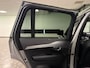 Volvo XC90 T8 AWD Recharge Ultra Dark | Luchtvering | Trekhaak | 360 Camera | Head-Up Display | Harman Kardon | 455pk | Adaptieve Cruise Control | Stoelverwarming voor+achter | Stuurwielverwarming | Schuifdak | Full LED Meesturende koplampen | Pilot Assist | BLIS Dode Hoek Detectie | Alcantara hemelbekleding | Lederen zonnekleppen en handgrepen | Elektrische voorstoelen geheugen | Lederen bekleding | Zitting verlenging voorstoelen | Lederen dashboard | 20 Inch | Google Infotainment | Keyless Drive | Privacy Glass | Elektrisch bedienbare achterklep | Geïntegreerd kinderzitje achterin | Geïntegreerde zongordijnen achterportieren | Verlichte instaplijsten | 7-Persoons | 4-Zone Climate Control | DAB Radio | Apple Carplay/Android Auto | Alarm Klasse III | Silver Dawn Metallic |