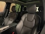 Volvo XC90 T8 AWD Recharge Ultra Dark | Luchtvering | Trekhaak | 360 Camera | Head-Up Display | Harman Kardon | 455pk | Adaptieve Cruise Control | Stoelverwarming voor+achter | Stuurwielverwarming | Schuifdak | Full LED Meesturende koplampen | Pilot Assist | BLIS Dode Hoek Detectie | Alcantara hemelbekleding | Lederen zonnekleppen en handgrepen | Elektrische voorstoelen geheugen | Lederen bekleding | Zitting verlenging voorstoelen | Lederen dashboard | 20 Inch | Google Infotainment | Keyless Drive | Privacy Glass | Elektrisch bedienbare achterklep | Geïntegreerd kinderzitje achterin | Geïntegreerde zongordijnen achterportieren | Verlichte instaplijsten | 7-Persoons | 4-Zone Climate Control | DAB Radio | Apple Carplay/Android Auto | Alarm Klasse III | Silver Dawn Metallic |