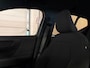 Volvo XC40 Single Motor Extened Range Core 82 kWh | 96% SoH | Parkeercamera | Michelin All Season banden | Parkeersensoren voor+achter | Zitting verlenging voorstoelen | 19 Inch | Cruise Control | Alarm Klasse III | Climate Control L+R | Draadloos telefoon opladen | Automatisch dimmende binnen en buitenspiegels | Regensensor | Apple Carplay/Android Auto | DAB Radio | Volvo On Call met mobiele App functie | Fjord Blue Metallic |
