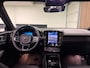 Volvo XC40 Single Motor Extened Range Core 82 kWh | 96% SoH | Parkeercamera | Michelin All Season banden | Parkeersensoren voor+achter | Zitting verlenging voorstoelen | 19 Inch | Cruise Control | Alarm Klasse III | Climate Control L+R | Draadloos telefoon opladen | Automatisch dimmende binnen en buitenspiegels | Regensensor | Apple Carplay/Android Auto | DAB Radio | Volvo On Call met mobiele App functie | Fjord Blue Metallic |