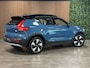 Volvo XC40 Single Motor Extened Range Core 82 kWh | 96% SoH | Parkeercamera | Michelin All Season banden | Parkeersensoren voor+achter | Zitting verlenging voorstoelen | 19 Inch | Cruise Control | Alarm Klasse III | Climate Control L+R | Draadloos telefoon opladen | Automatisch dimmende binnen en buitenspiegels | Regensensor | Apple Carplay/Android Auto | DAB Radio | Volvo On Call met mobiele App functie | Fjord Blue Metallic |