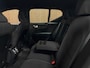 Volvo XC40 Single Motor Extened Range Core 82 kWh | 96% SoH | Parkeercamera | Michelin All Season banden | Parkeersensoren voor+achter | Zitting verlenging voorstoelen | 19 Inch | Cruise Control | Alarm Klasse III | Climate Control L+R | Draadloos telefoon opladen | Automatisch dimmende binnen en buitenspiegels | Regensensor | Apple Carplay/Android Auto | DAB Radio | Volvo On Call met mobiele App functie | Fjord Blue Metallic |