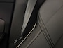 Volvo XC60 T8 AWD Recharge Ultra Black Edition | Luchtvering | Trekhaak | 360° Camera | 455pk | Head-Up Display | Adaptieve Cruise Control | Stoelverwarming voor+achter | Stuurwielverwarming | Schuifdak | Full LED Meesturende koplampen | Pilot Assist | BLIS Dode Hoek Detectie | Elektrische voorstoelen geheugen | R-Design Contour stoelen met wit stiksel en bies | Zitting verlenging voorstoelen | Lederen dashboard | 21 Inch | Google Infotainment | Keyless Drive | Elektrisch bedienbare achterklep | DAB Radio | Apple Carplay/Android Auto | Alarm Klasse III | Draadloos telefoon opladen | Volvo On Call met mobiele App functie | Onyx Black Metallic |