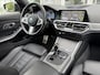 BMW 3-Serie 330e High Ex. M-Sport |Schuif/kantel|Leer|Trekhaak|19"