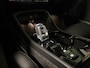 Volvo XC40 T5 Recharge Inscription | Trekhaak | Harman Kardon | Adaptieve Cruise Control | Bestuurdersstoel elektrisch geheugen | Standkachel met Volvo On Call App | Stoel en Stuurwielverwarming | Full LED meesturende koplampen | Pilot Assist | BLIS Dode Hoek Detectie | Parkeercamera | Lederen bekleding | Zitting verlenging voorstoelen | Passagiersstoel elektrisch | 19 Inch | Keyless Drive | Parkeersensoren voor+achter | Elektrisch bedienbare achterklep | Privacy Glass | Breedstralers in voorbumper | Draadloos telefoon opladen | Climate Control L+R | DAB Radio | Apple Carplay/Android Auto | Volvo On Call met mobiele App functie | Denim Blue Metallic |