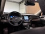 Volvo XC90 T8 AWD Recharge Plus Bright Long Range | Trekhaak | 360° Camera | Harman Kardon | 455pk | Adaptieve Cruise Control | Standkachel met Volvo On Call App | Stoelverwarming voor+achter | Stuurwielverwarming | Schuifdak | Full LED Meesturende koplampen | Pilot Assist | BLIS Dode Hoek Detectie | Elektrische voorstoelen geheugen | Lederen bekleding | Zitting verlenging voorstoelen | Lederen dashboard | 20 Inch | Google Infotainment | Keyless Drive | Privacy Glass | Elektrisch bedienbare achterklep | Geïntegreerd kinderzitje achterin | Geïntegreerde zongordijnen achterportieren | Verlichte instaplijsten | 7-Persoons | 4-Zone Climate Control | DAB Radio | Apple Carplay/Android Auto | Alarm Klasse III | Draadloos telefoon opladen | Volvo On Call met mobiele App functie | Platinum Grey Metallic |