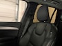 Volvo XC90 T8 AWD Recharge Plus Bright Long Range | Trekhaak | 360° Camera | Harman Kardon | 455pk | Adaptieve Cruise Control | Standkachel met Volvo On Call App | Stoelverwarming voor+achter | Stuurwielverwarming | Schuifdak | Full LED Meesturende koplampen | Pilot Assist | BLIS Dode Hoek Detectie | Elektrische voorstoelen geheugen | Lederen bekleding | Zitting verlenging voorstoelen | Lederen dashboard | 20 Inch | Google Infotainment | Keyless Drive | Privacy Glass | Elektrisch bedienbare achterklep | Geïntegreerd kinderzitje achterin | Geïntegreerde zongordijnen achterportieren | Verlichte instaplijsten | 7-Persoons | 4-Zone Climate Control | DAB Radio | Apple Carplay/Android Auto | Alarm Klasse III | Draadloos telefoon opladen | Volvo On Call met mobiele App functie | Platinum Grey Metallic |