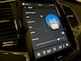 Volvo XC90 T8 AWD Recharge Plus Bright Long Range | Trekhaak | 360° Camera | Harman Kardon | 455pk | Adaptieve Cruise Control | Standkachel met Volvo On Call App | Stoelverwarming voor+achter | Stuurwielverwarming | Schuifdak | Full LED Meesturende koplampen | Pilot Assist | BLIS Dode Hoek Detectie | Elektrische voorstoelen geheugen | Lederen bekleding | Zitting verlenging voorstoelen | Lederen dashboard | 20 Inch | Google Infotainment | Keyless Drive | Privacy Glass | Elektrisch bedienbare achterklep | Geïntegreerd kinderzitje achterin | Geïntegreerde zongordijnen achterportieren | Verlichte instaplijsten | 7-Persoons | 4-Zone Climate Control | DAB Radio | Apple Carplay/Android Auto | Alarm Klasse III | Draadloos telefoon opladen | Volvo On Call met mobiele App functie | Platinum Grey Metallic |