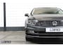 Volkswagen Passat Variant 1.8 TSI 2x R-Line 180pk DSG | Leer Trekhaak ACC Massage Stoelver. Climate Navi
