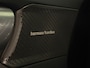 Volvo EX40 Single Motor Extended Range Ultra 82 kWh | Schuifdak | 360° Camera | Harman Kardon | Adaptieve Cruise Control | Bestuurdersstoel elektrisch geheugen | Stoel en Stuurwielverwarming | 19 Inch | Passagiersstoel elektrisch | Microtech / alcantara bekleding met wit stiksel en bies | Zitting verlenging voorstoelen | Pilot Assist | BLIS Dode Hoek Detectie | Warmtepomp | Google Infotainment | Keyless Drive | Verlichtingspack 2 | Parkeersensoren voor+achter | Privacy Glass | Elektrisch bedienbare achterklep | Draadloos telefoon opladen | DAB Radio | Apple Carplay/Android Auto | Volvo On Call met mobiele App functie | Onyx Black Metallic |
